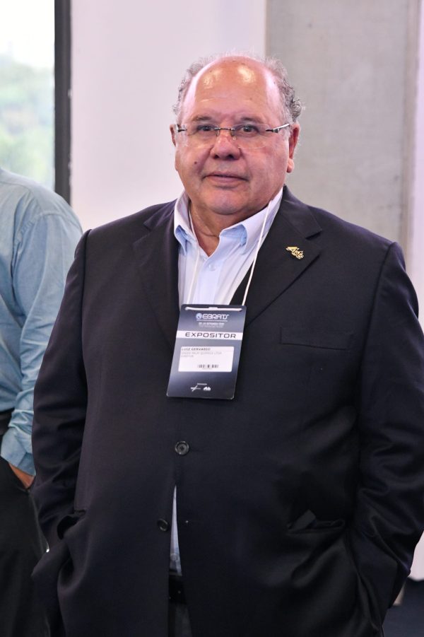 MAU_8177.jpg