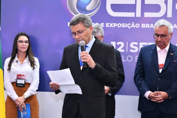 MAU_8320.jpg