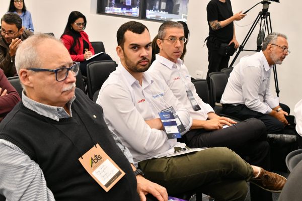 MAU_8834.jpg