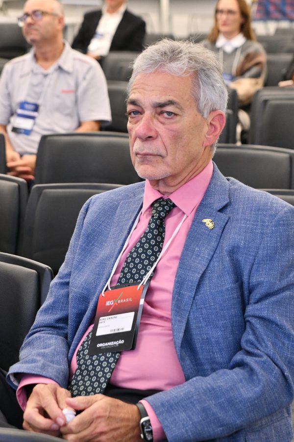 MAU_9266.jpg